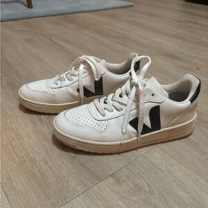 Veja White and Black Sneakers with Leather Upper and Retro Style